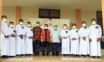 8 Calon Imam Katolik Keuskupan Agung Makassar Terima Jubah di Sangalla’, Tana Toraja