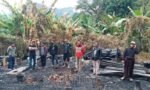 Solidaritas Pemuda Lintas Agama Bantu Korban Kebakaran Milik Warga Kaduaja