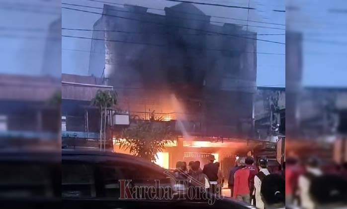 Ruko Terbakar di Rantepao, Dua Anak Dikabarkan Jadi Korban