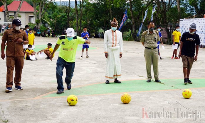 Turnamen Sepak Bola Mini Lampio Cup 1 Berhadiah Kerbau