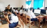 Sekolah di Simbuang Sudah Bisa Ujian Online Meski Harus Tempuh Jarak 6 Kilometer