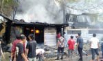 Kebakaran di Hari Natal, Tiga Bangunan di Depan Terminal Makale Ludes Dilalap Api