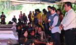 Eva Rataba dan Rinto Kadang Kunjungi dan Salurkan Bantuan untuk Korban Longsor di Tana Toraja
