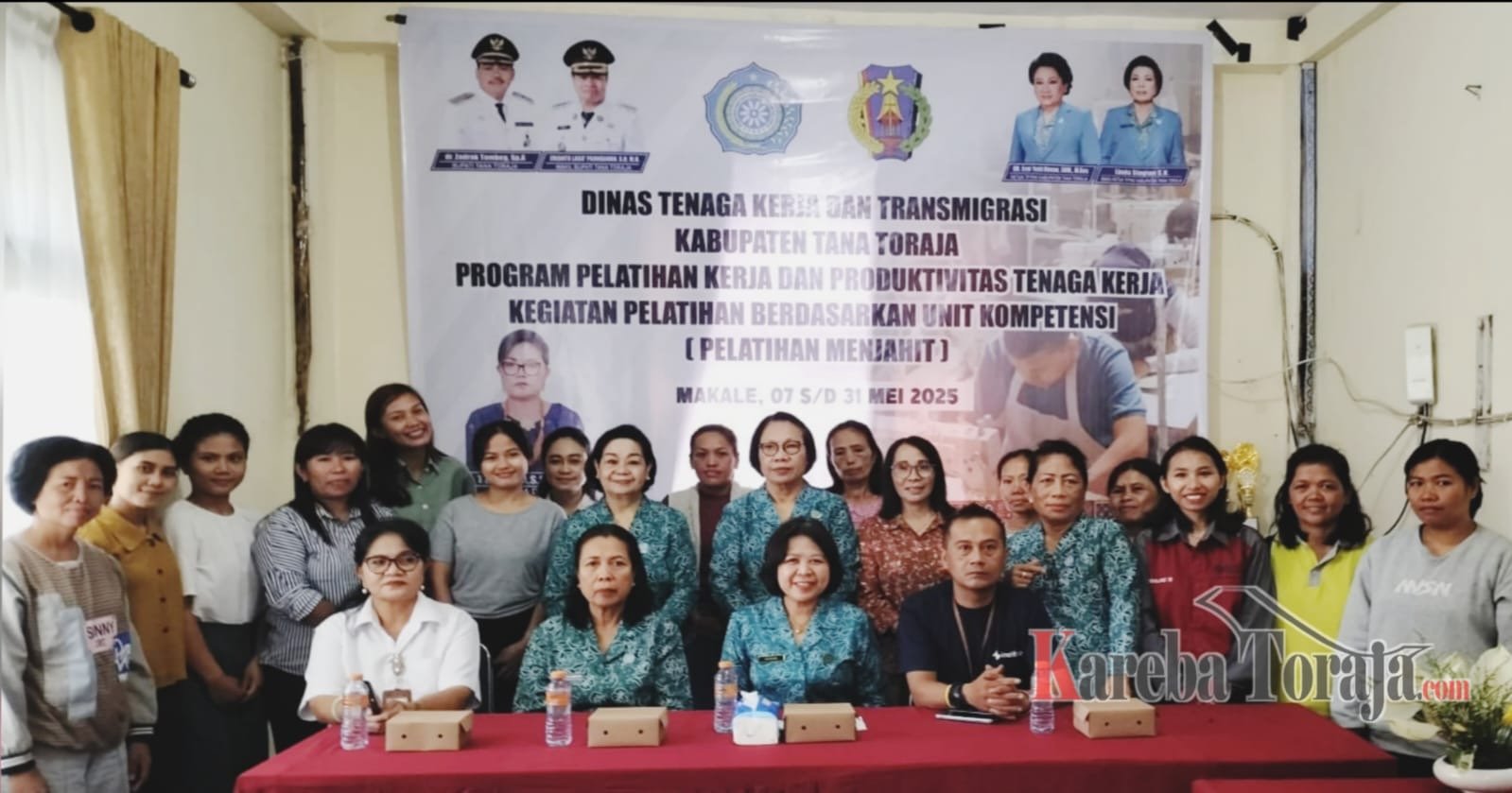 Dorong Kemandirian Ekonomi, Disnakertrans Tana Toraja Gelar Pelatihan Menjahit