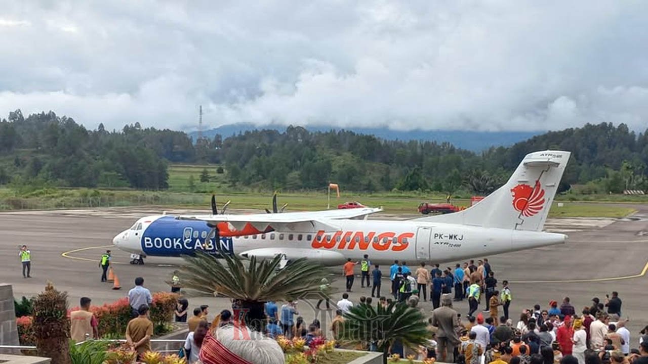 Rute Penerbangan Toraja-Makassar dan Toraja-Balikpapan Sudah Tidak Ada, Bupati Tana Toraja Kecewa