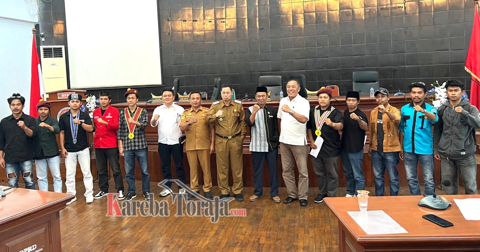 Koalisi Aksi Mahasiswa Toraja Gelar Unjuk Rasa di DPRD Tana Toraja, Sampaikan 7 Poin Tuntutan