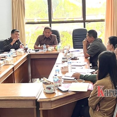 Pengadaan 7 Ambulance Diduga Tanpa Surat Resmi, DPRD Panggil Dinkes Tana Toraja