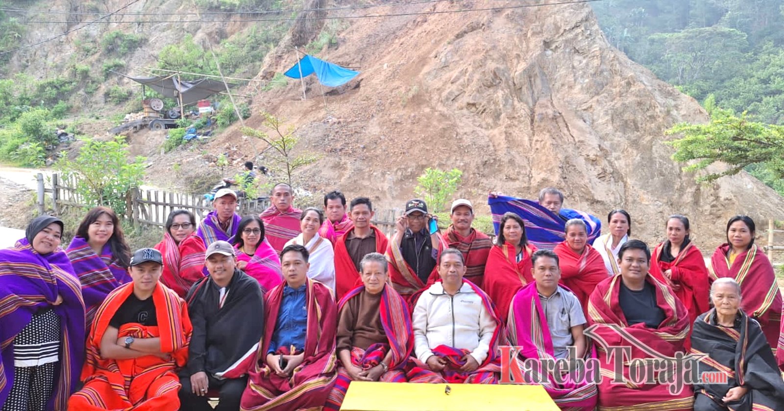 Ranperda Rencana Pembangunan Industri: Tenun Simbuang Jadi Industri Unggulan Daerah