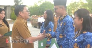 46 PPPK Tahap II Formasi 2024 Lingkup Pemda Tana Toraja Terima SK Pengangkatan
