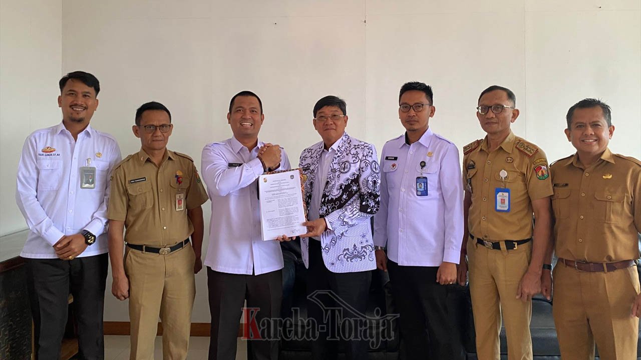 Teken MoU dengan Imigrasi Palopo, Toraja Utara Hadirkan Gerai Layanan Paspor di Rantepao