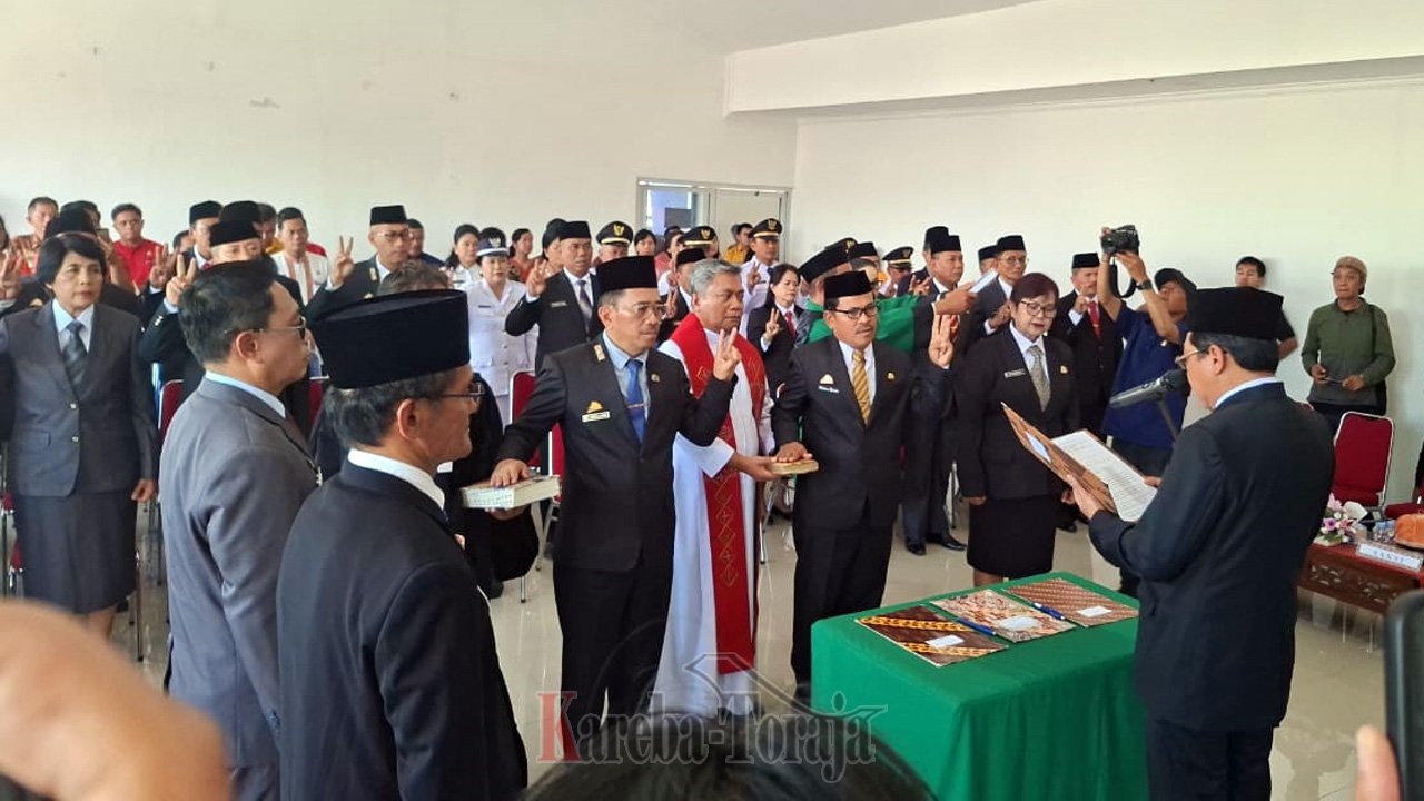 Bupati Toraja Utara Lantik Sejumlah Pejabat Eselon II dan III, Berikut Nama-namanya