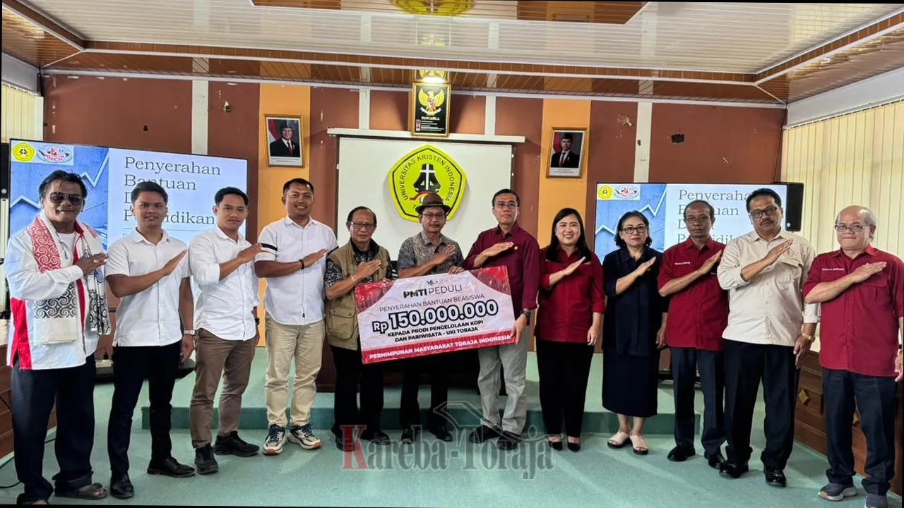PMTI Bantu Rp 150 Juta untuk Dua Program Studi di UKI Toraja