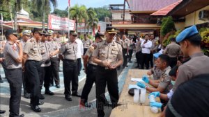 Cegah Narkoba, Kapolres dan Ratusan Personil Polres Tana Toraja Jalani Tes Urine