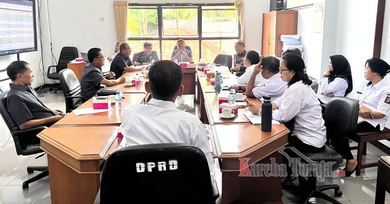 Rapat Pansus LKPJ Bupati Tana Toraja bersama Dinas Kesehatan, Kekurangan Dokter dan Obat Kadaluarsa jadi Sorotan