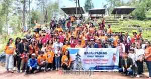 Gelar Ibadah Padang di Hutan Tandung Nanggala, Anggota Gereja Toraja Jemaat Penanian Komitmen Jaga Kelestarian Lingkungan