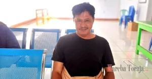 Berobat di Puskesmas Sopai, Program JKN Jadi Andalan Antonius Tallulembang