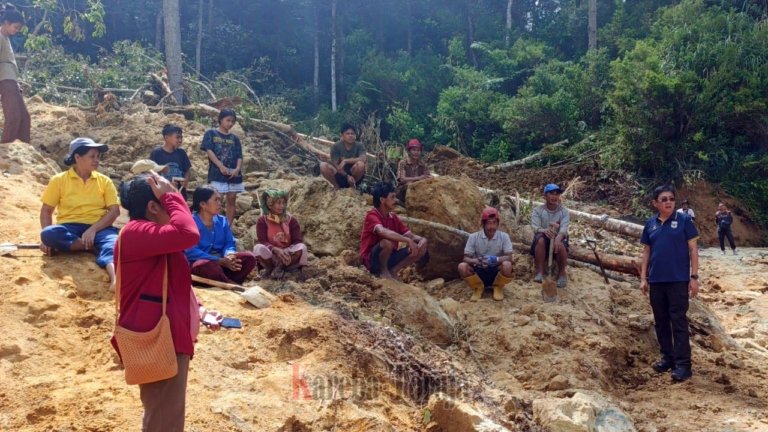 Tinjau 4 Titik Longsor di Denpina, Bupati Koordinasikan Penanganan Bencana Terpadu