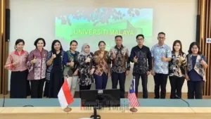 English Education Study Program, UKI Toraja Presents Scientific Paper at Universiti Malaya