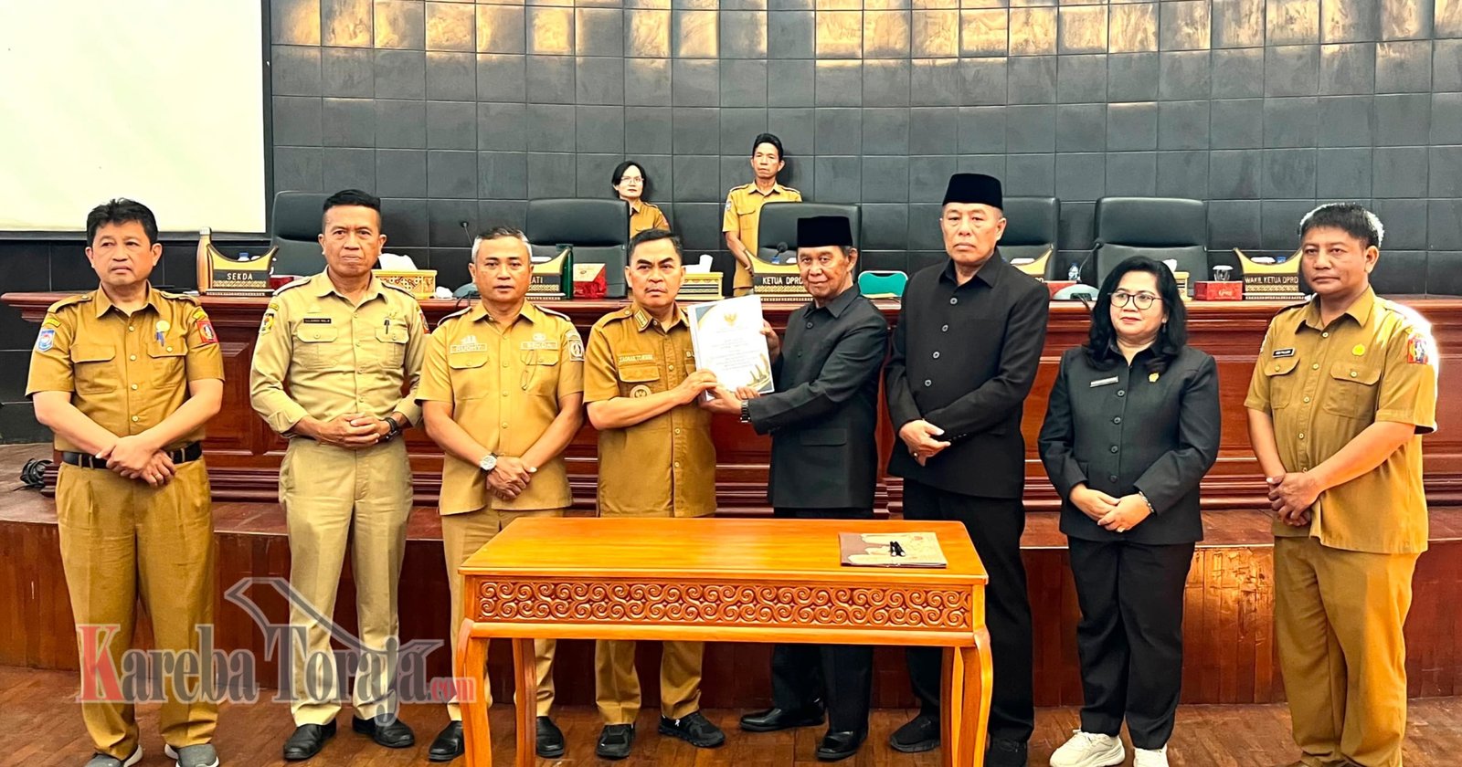 Enam Fraksi di DPRD Tana Toraja Menerima Pertanggungjawaban APBD Tahun 2025 dengan Sejumlah Catatan