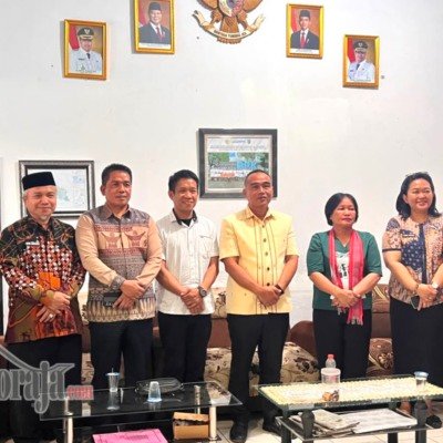 Para Pihak Duduk Bersama, Polemik di SMPN 2 Bonggakaradeng Selesai, Kepala Sekolah Sampaikan Permohonan Maaf