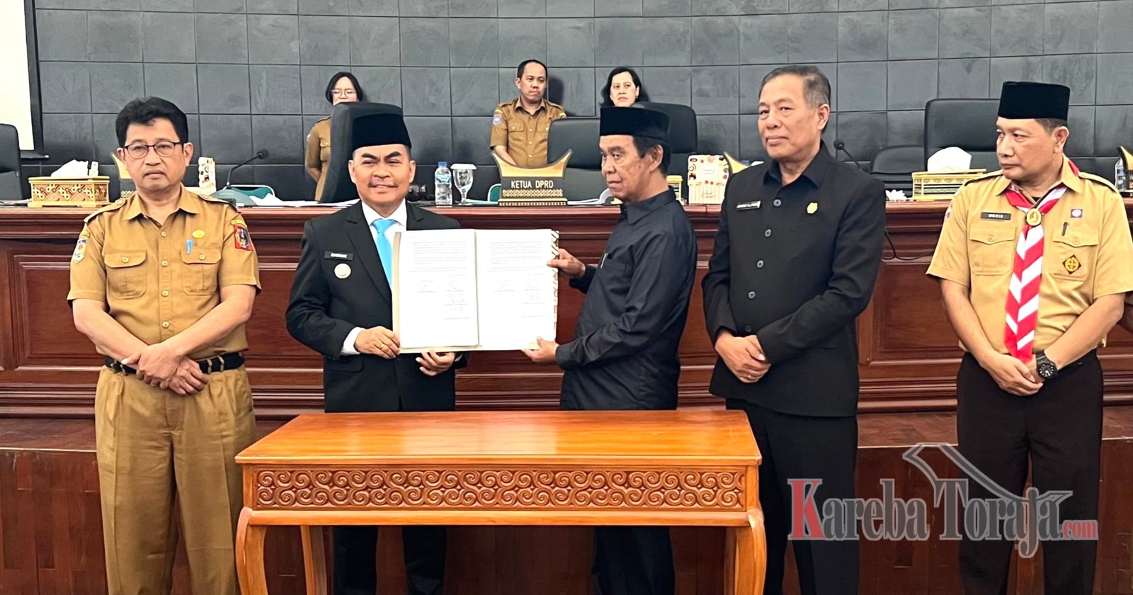 Pertanggungjawaban Pelaksanaan APBD Tana Toraja Tahun 2025 Diterima DPRD dengan Sejumlah Catatan