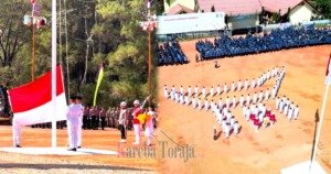 Paskibraka Tana Toraja Sukses Jalankan Tugas di HUT Ke-81 RI, Bupati Zadrak Urai Makna Formasi Tongkonan