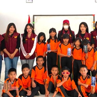 Mahasiswa KKN UKI Toraja Kelurahan Botang Ciptakan Inovasi Game Pembelajaran Bahasa Inggris Berbasis Android