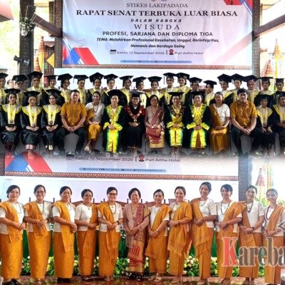 Jawab Tantangan Layanan Kesehatan Modern, Stikes Lakipadada Luluskan 73 Wisudawan Siap Kerja