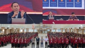 Bawaslu Tana Toraja Sosialisasikan Peran Mahasiswa dalam Demokrasi Pada PKBM UKI Toraja
