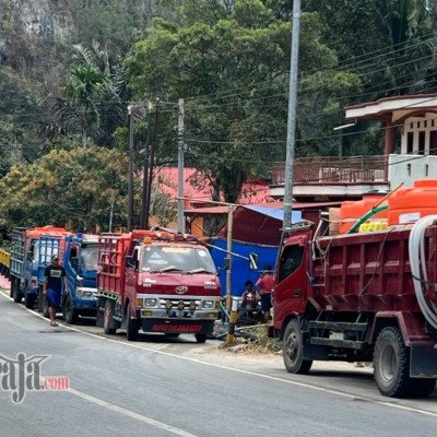 Mata Air di KM 5 Mengkendek Jadi Andalan Saat Kemarau, Warga Harap Bantuan Pipa dan Generator dari Pemerintah